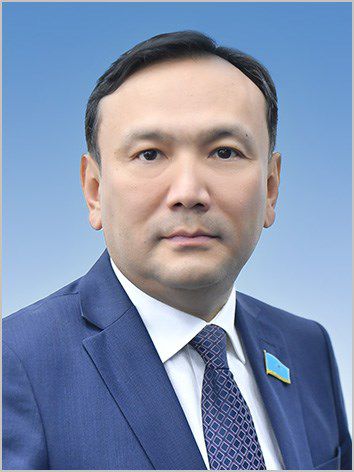 VIII сайланған Қазақстан Республикасы Парламенті Мәжілісінің Қаржы және бюджет комитетінің мүшесі Стамбеков Ерлан Дәулетұлымен кездесу